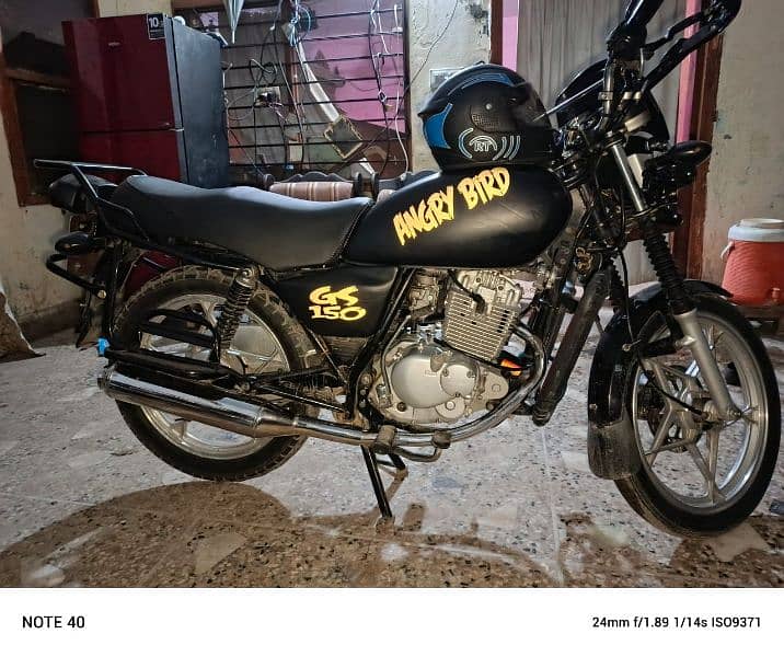 Suzuki Gs150se 2k22 1