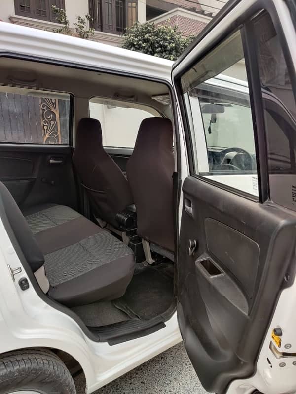 Suzuki Wagon R 2022 10