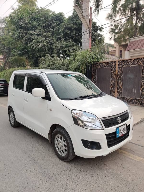 Suzuki Wagon R 2022 16