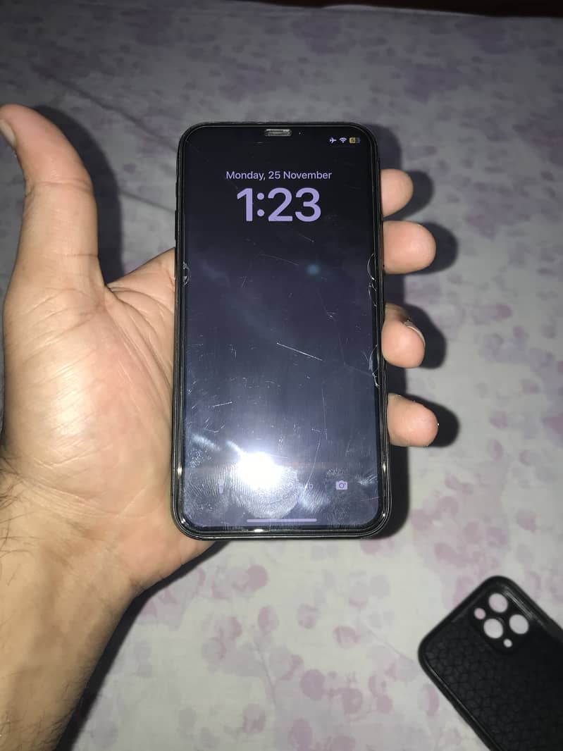 Iphone 11 pro 1