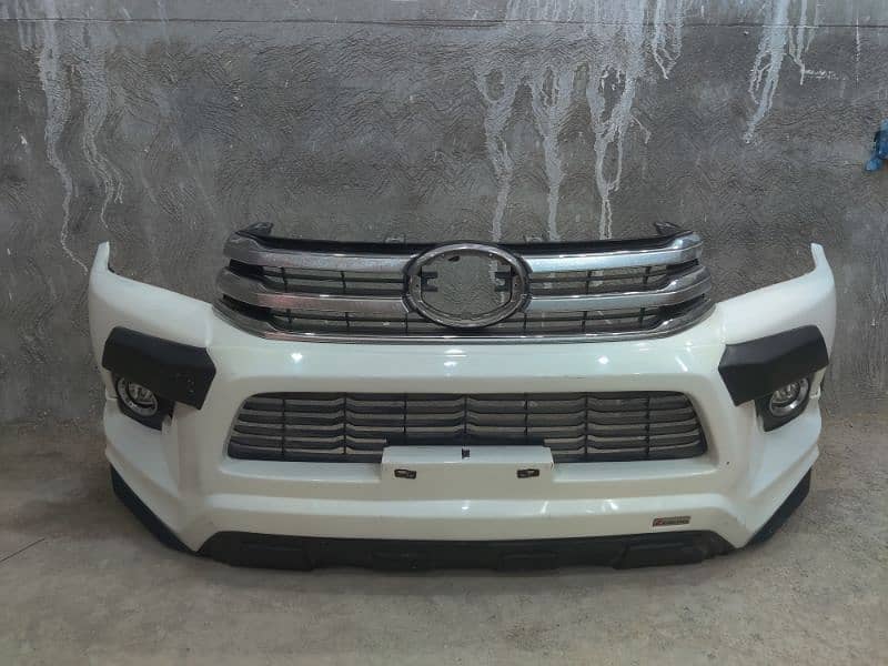 Revo front Bumper. 0