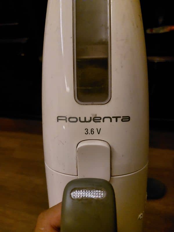 wireless Vacuum cleaner made in France 0