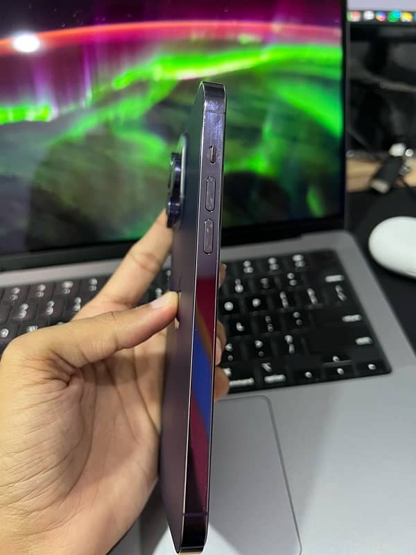 iPhone 14 Pro Max Factory Unlocked Deep Purple 4