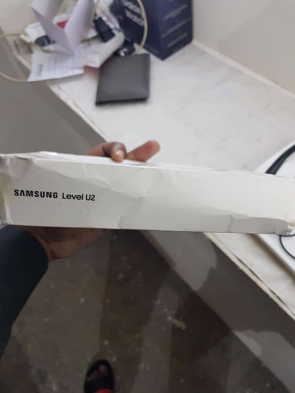 Samsung Level U2 4