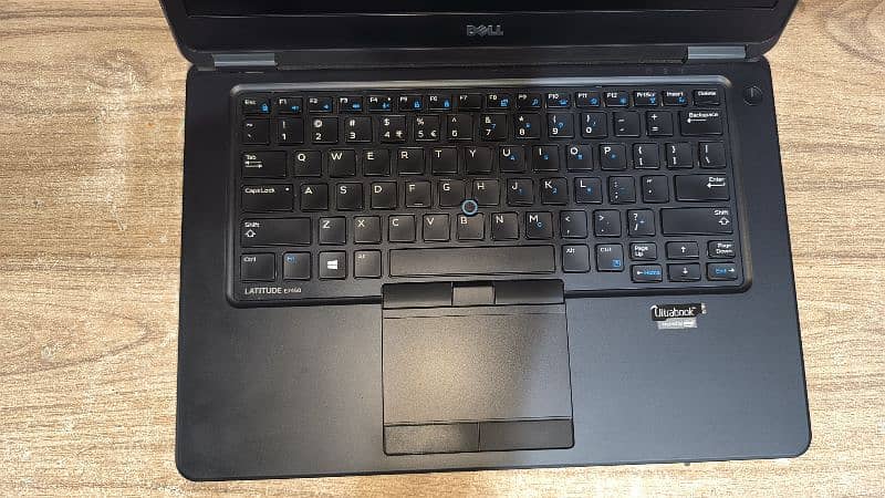 Dell 7450 i5 5th 2.3 Ghz 8Gb 256Gb 4