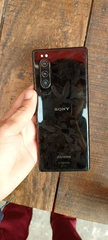 sony xpiria 5 6 128 0