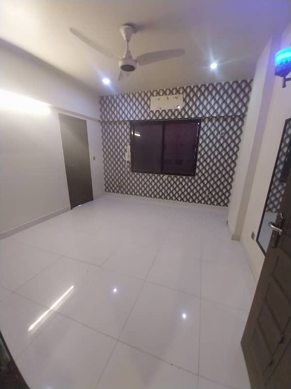 3 bed DD Apartment For Rent In Big Bukhari in Lift Parking 13