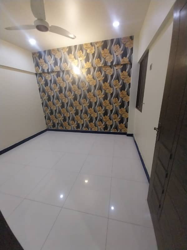 3 bed DD Apartment For Rent In Big Bukhari in Lift Parking 19