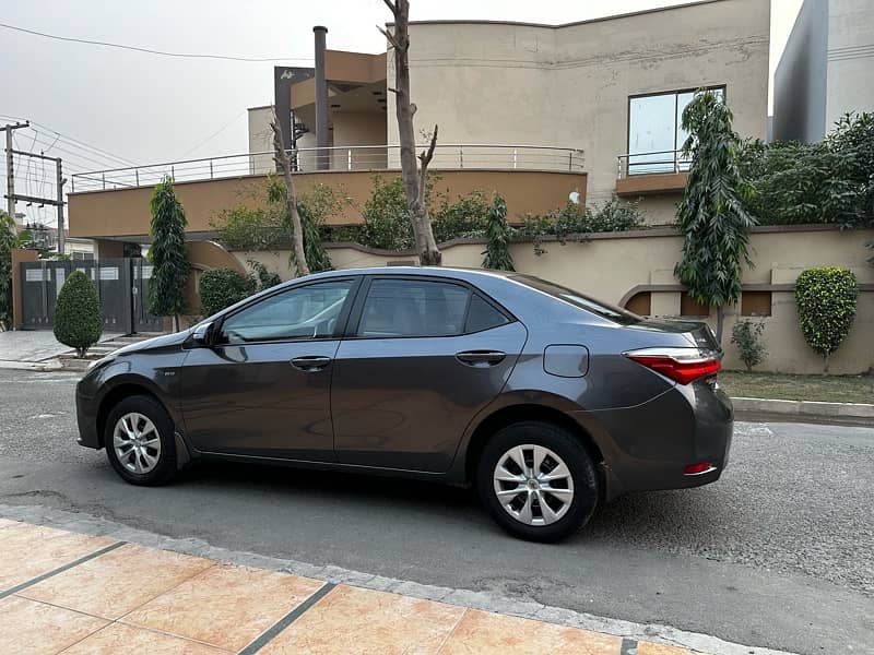 Toyota Corolla Gli Automatic 2019 Total Geniune 4