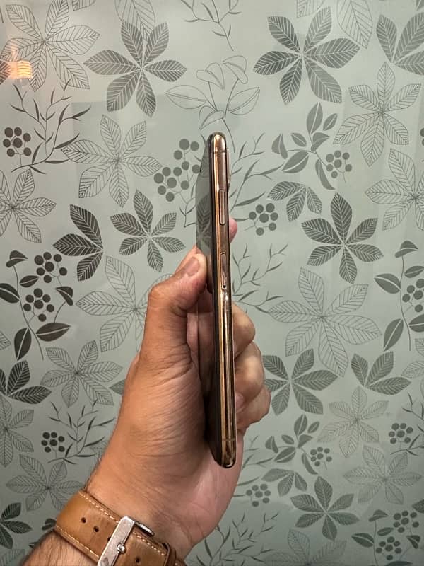 iphone xs max dual pta whatsapp(03336279733) 6