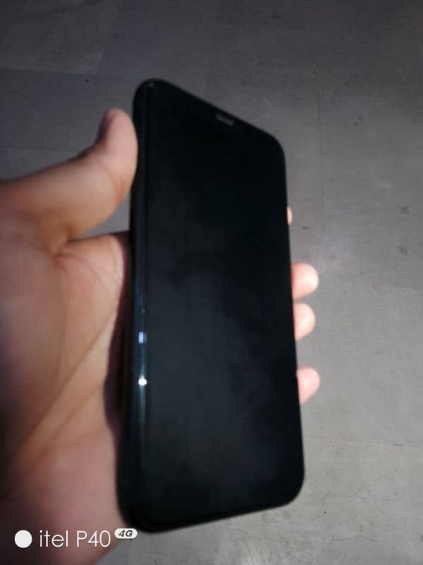 Iphone XR 64GB Non PTA 3