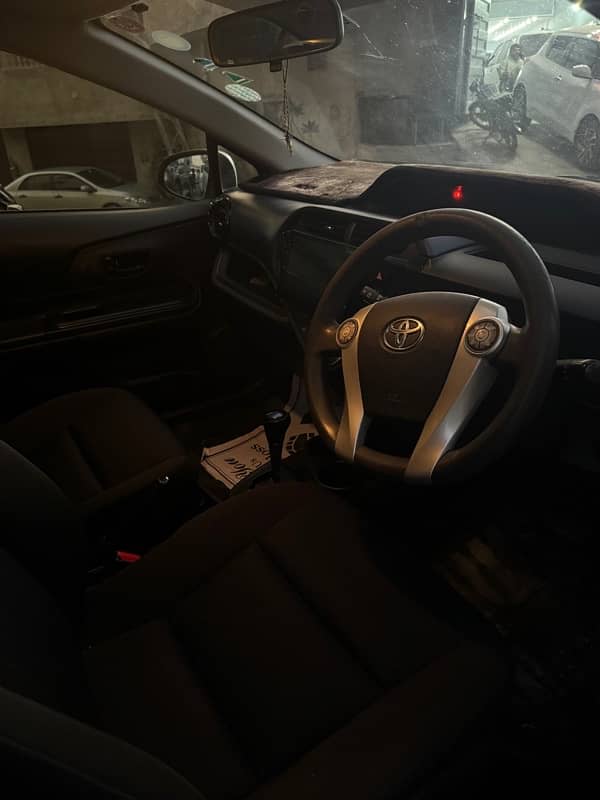 Toyota Aqua 2015 18 push start full optional 6