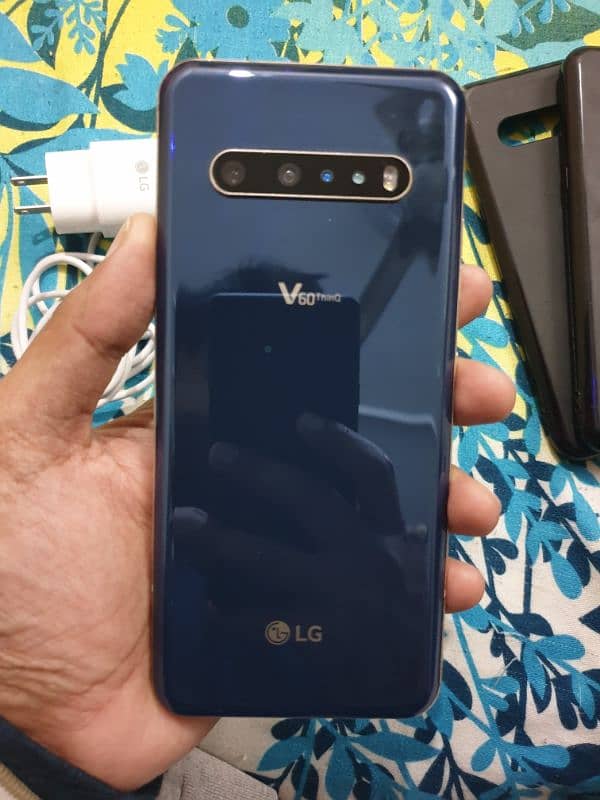 LG V60 5g 8+128 Snapdragon 865 5g 10