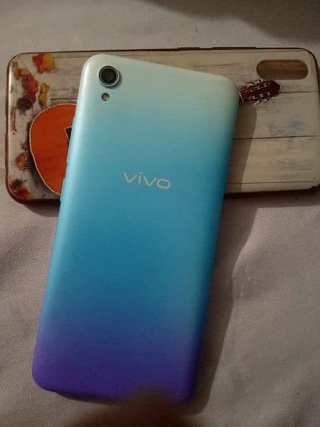 vivo y1s 2/32 3