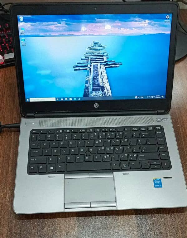 HP Intel Core i3-4000M CPU | 8gb ram | 128gb ssd | 250 Hard 13