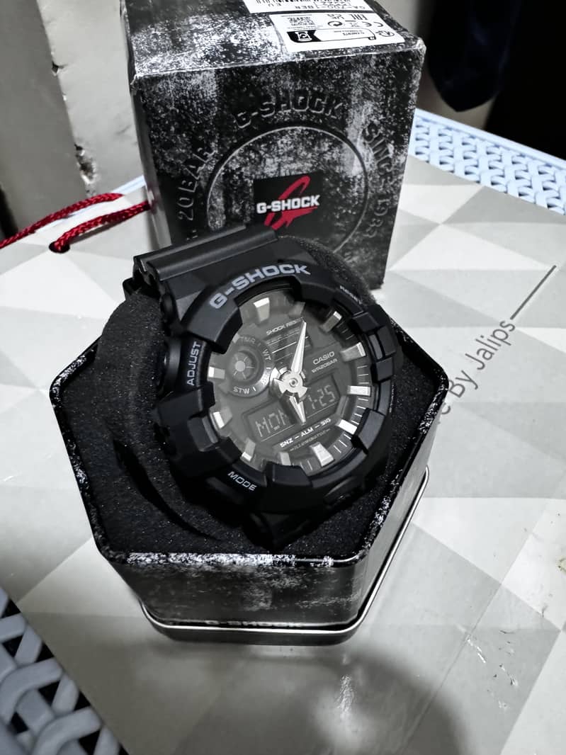 Casio G-Shock GA700-1BER 1