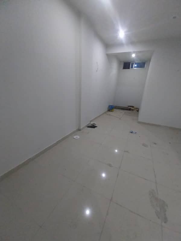 Grund With Bestment FOR RENT In Big Bukhari 8