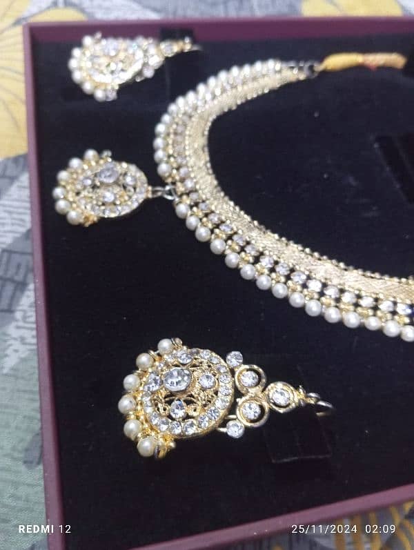 Fancy jewellery set 2