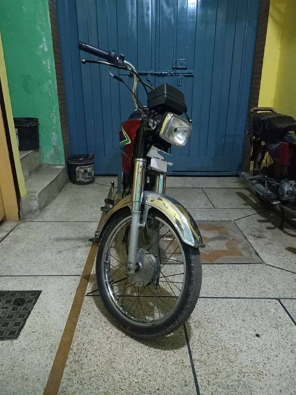 Honda CD 70 4