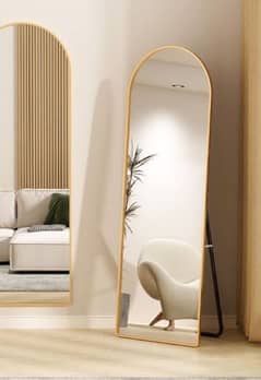 New standable trendy Mirror in golden