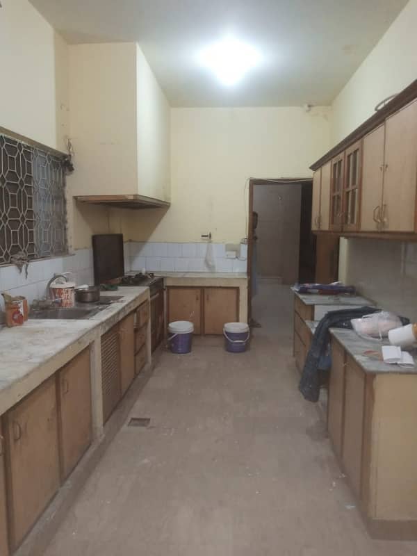 2 Kanal Double Storey House For Rent For Office Use Main Road 5