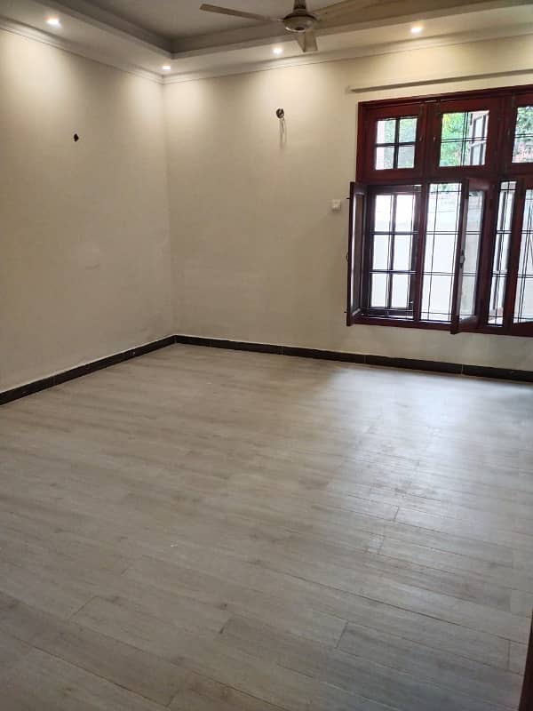 2 Kanal Double Storey House For Rent For Office Use Main Road 18