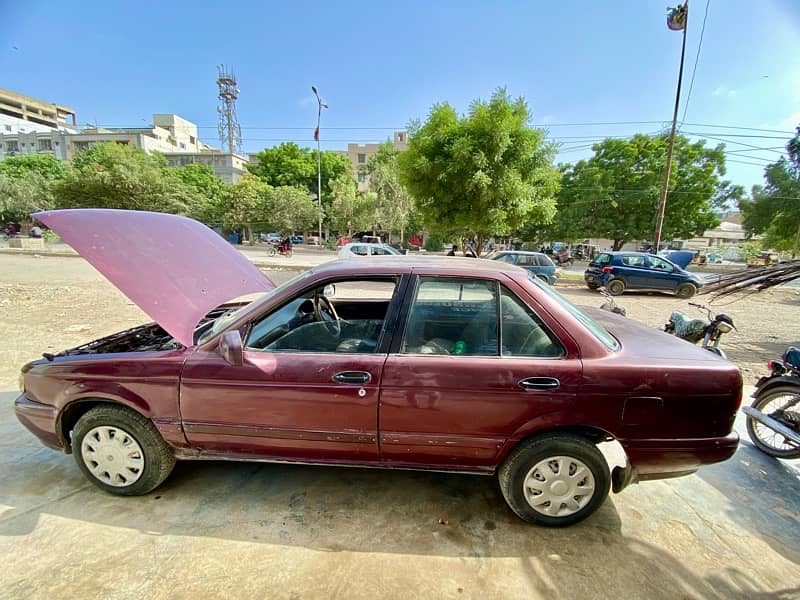 Nissan Sunny 1994 3