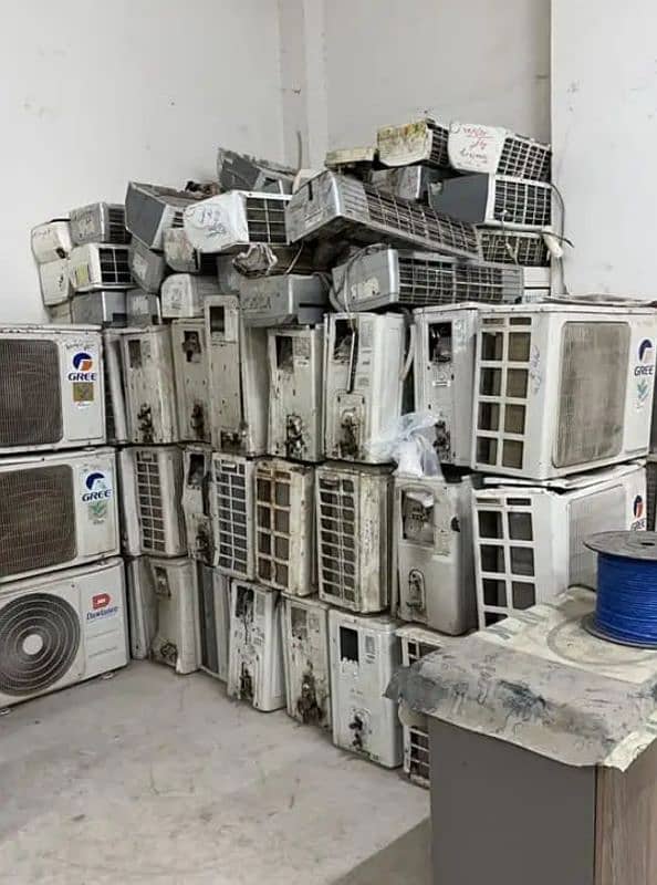 Ghar Bethy sell karen best offer me old split ac window ac 1