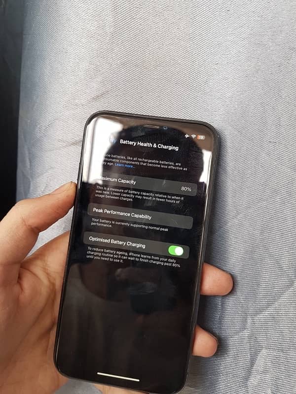 Iphone Xr 128GB j. v For Sale 2