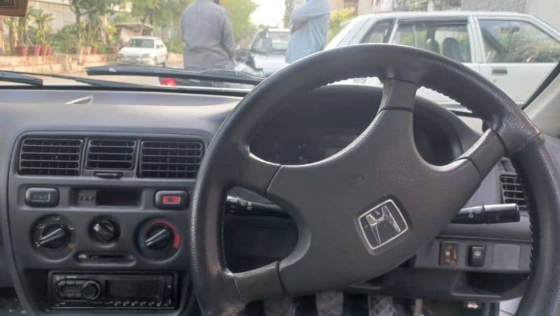 Honda City IDSI 2002/3 btr than corolla/civic/margalla/cultus 5