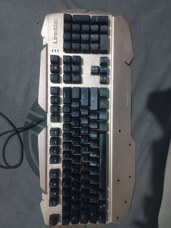 mechanical gaming keyboard 3