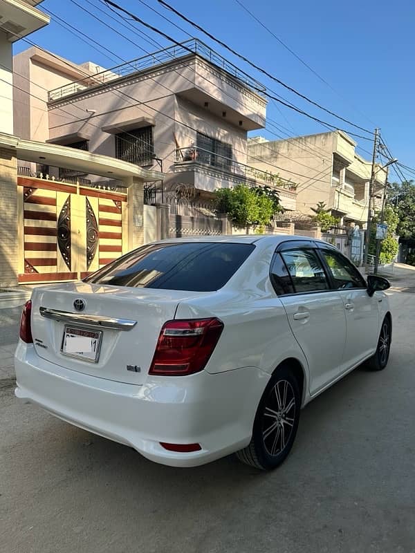 Toyota Corolla Axio 2017 5