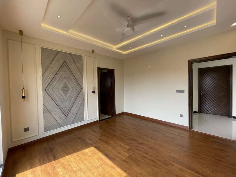 1 Kanal House For Rent Available Iris Block Bahria Town Lahore 19