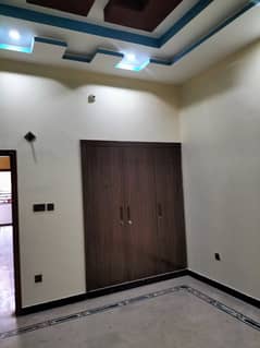 120 sq yards beutyfull new portion for rent in Malik society