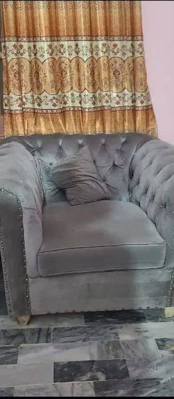 5 seater sofa set For Urgent Sell 3