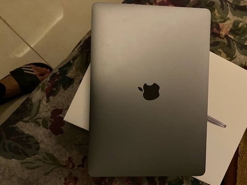 macbook air M1 3