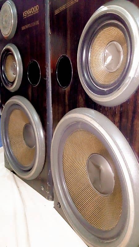 KENWOOD 5J & KENWOOD 7J SPEAKERS 0