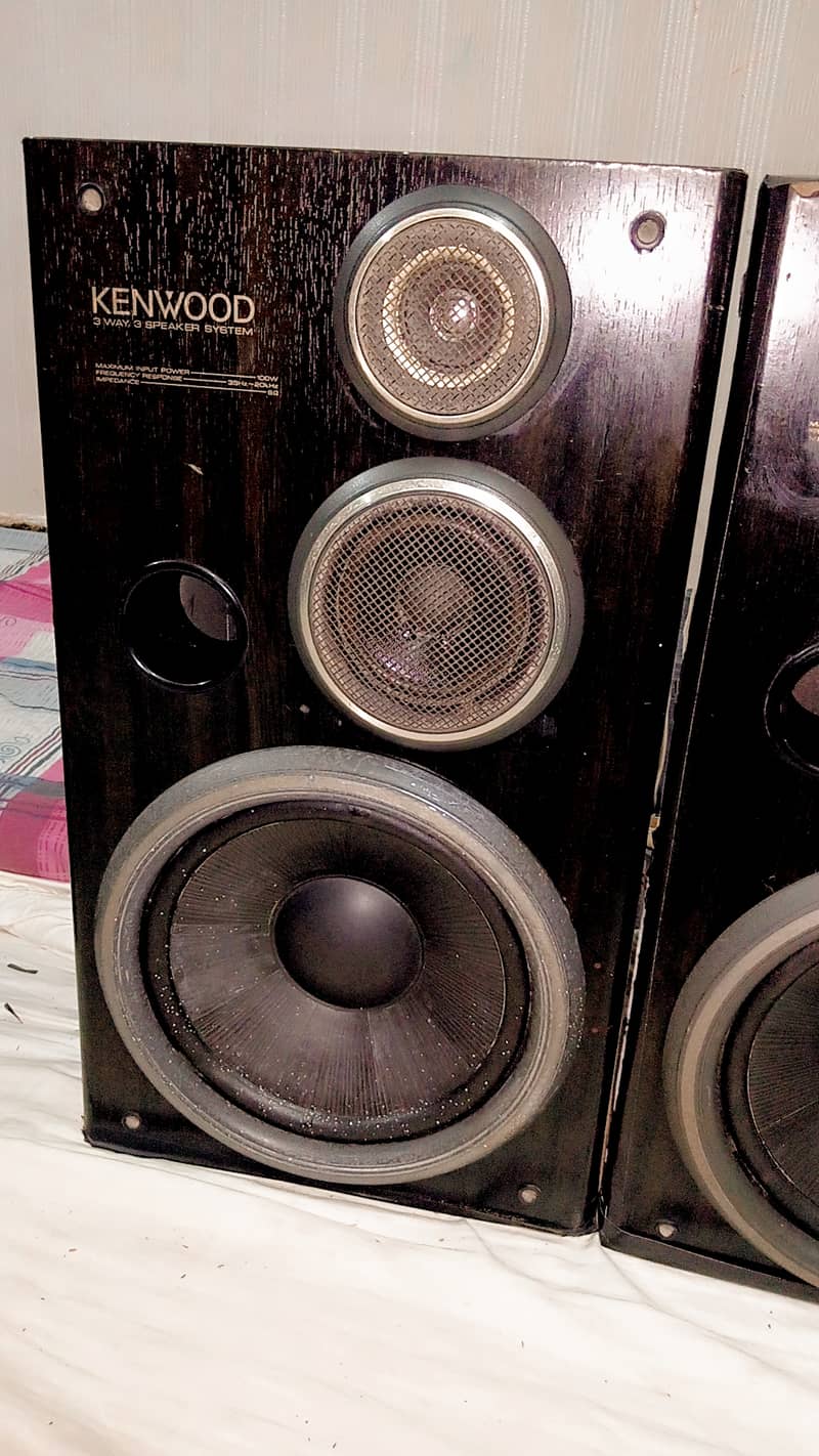 KENWOOD 5J & KENWOOD 7J SPEAKERS 10