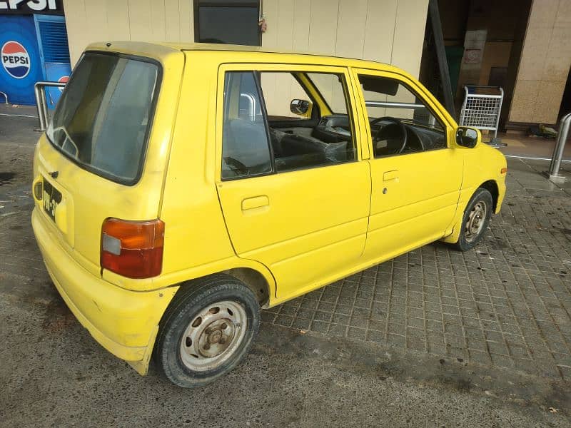 Daihatsu Cuore 1994 2