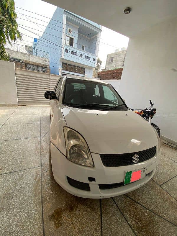 Suzuki Swift 2011 0