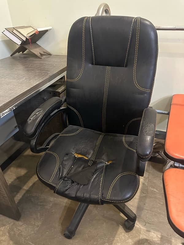 Office Table and Chair for Sale 3