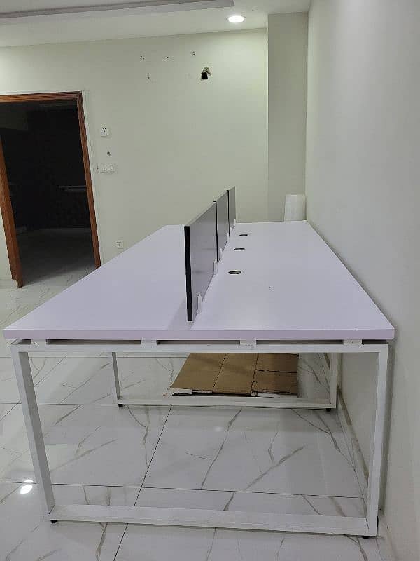 Workstation for sale 0