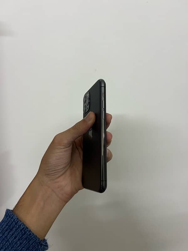 iphone 11pro fu for sale 4