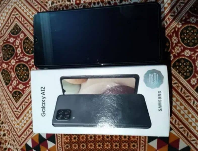 samsung A12  4/64 new condition. 4