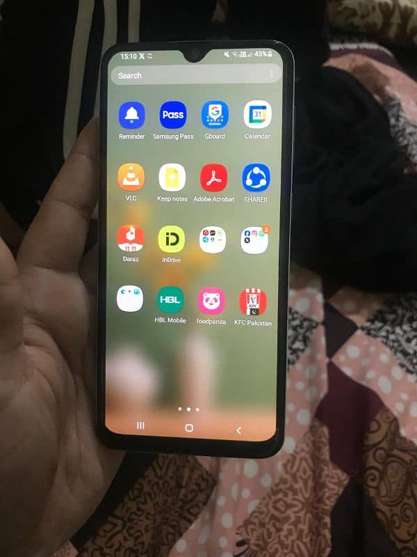 Samsung Galaxy A30s 12