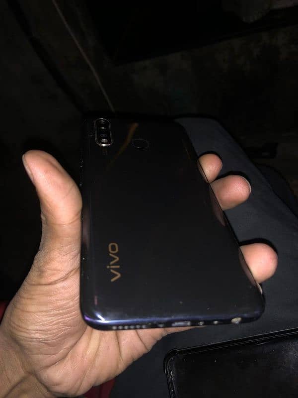 Vivo Y19 4 128GB 4