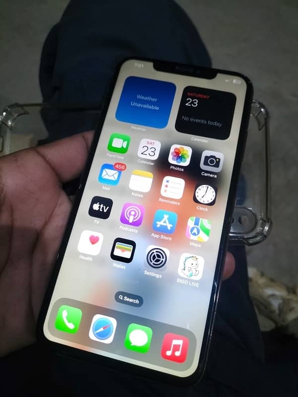 i phone Xs Max 256 GB exchange android  ka sath ho jia ga 11