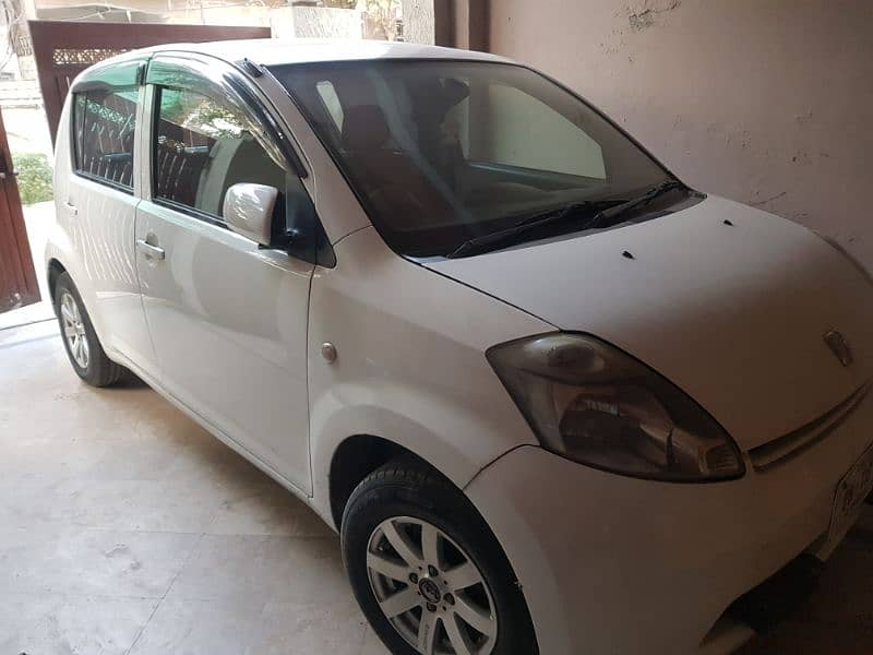 Toyota Passo 2006 / 12 White Islamabad 2