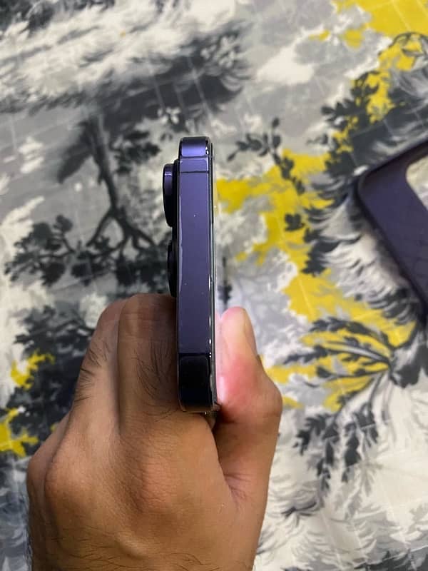 iPhone 14 pro 256GB HK dual physical 4