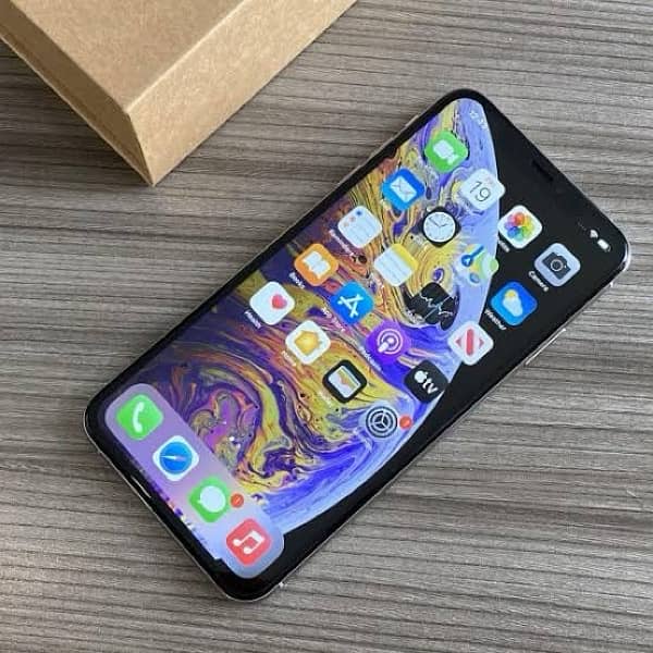 iPhone XS Max, Factory Unlock/Non PTA 1